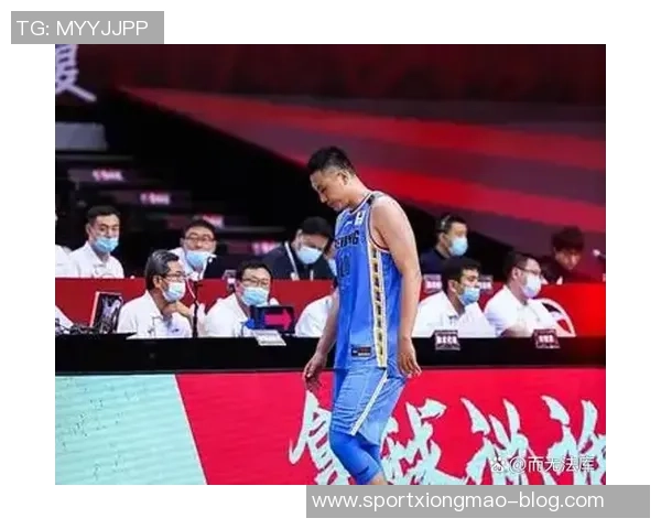 媒体人直言篮网签小曾只为中国赛盈利赛后立刻裁人令人失望